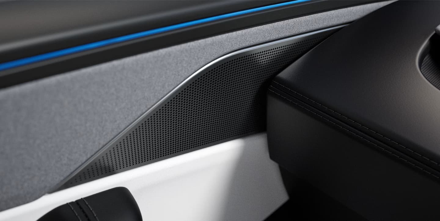 정숙함 속 몰입